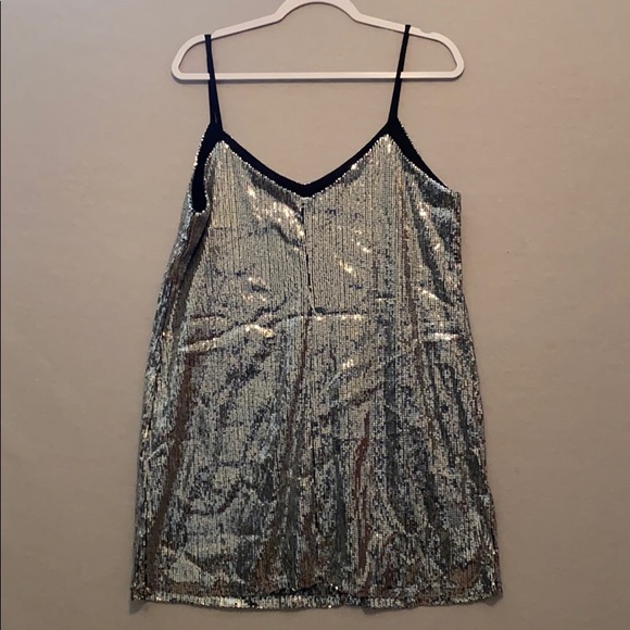 Sequins Wild Fable Dress - Picture 4 of 4